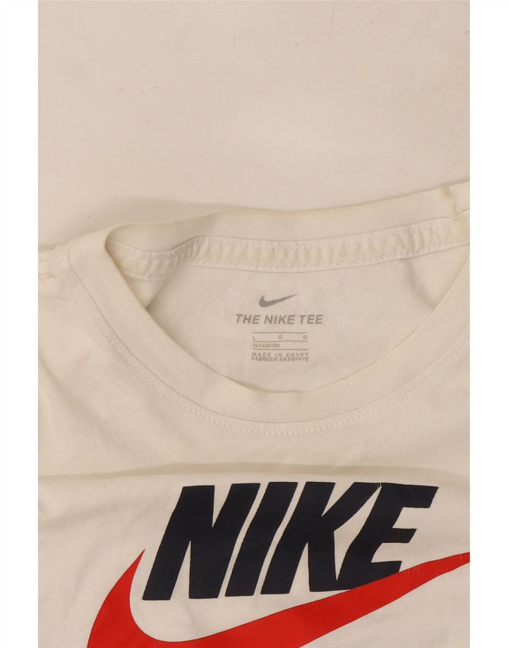 NIKE Boys Graphic T-Shirt Top 12-13 Years Large White Vintage Nike and Second-Hand Nike from Messina Hembry 