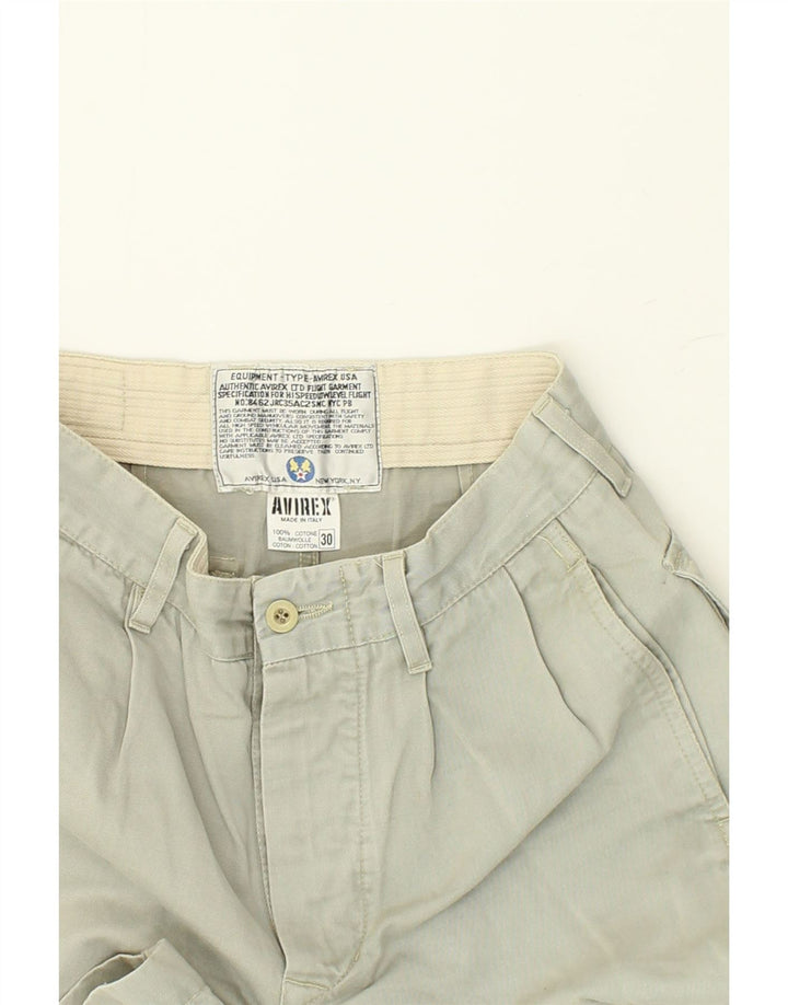 AVIREX Womens Pegged Casual Shorts W 30 Medium Green Cotton | Vintage Avirex | Thrift | Second-Hand Avirex | Used Clothing | Messina Hembry 