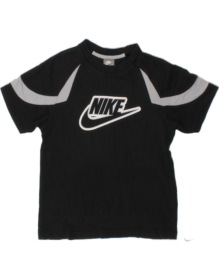 NIKE Boys Graphic T-Shirt Top 8-9 Years Small Black Vintage Nike and Second-Hand Nike from Messina Hembry 