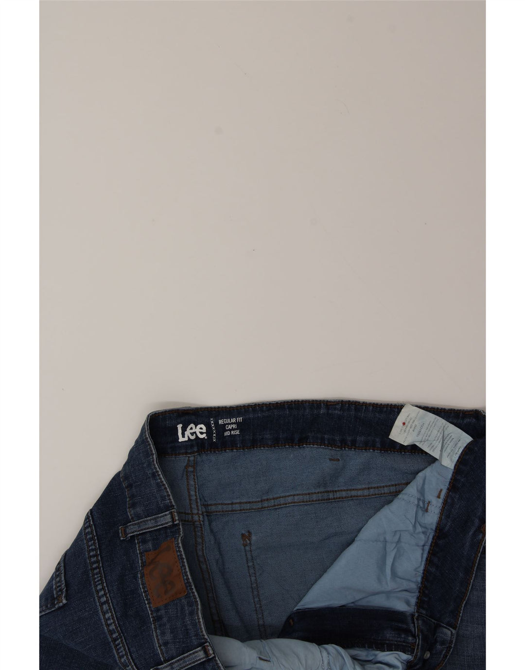 LEE Womens Regular Fit Mid Rise Capri Jeans W26 L21  Blue Cotton Vintage Lee and Second-Hand Lee from Messina Hembry 