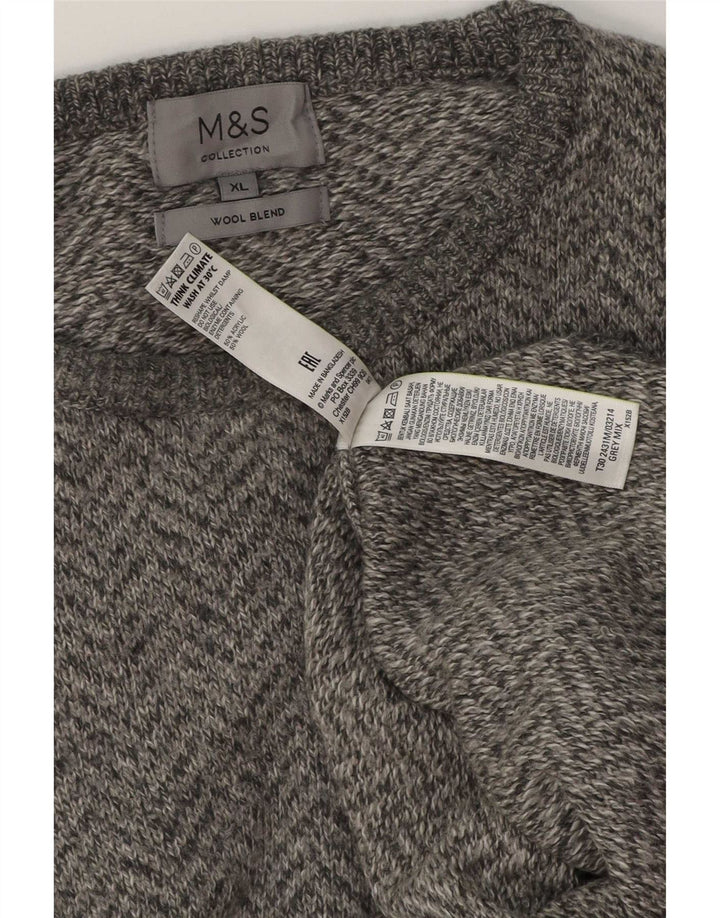 Marks & Spencer Pull col rond pour homme XL en laine à chevrons gris