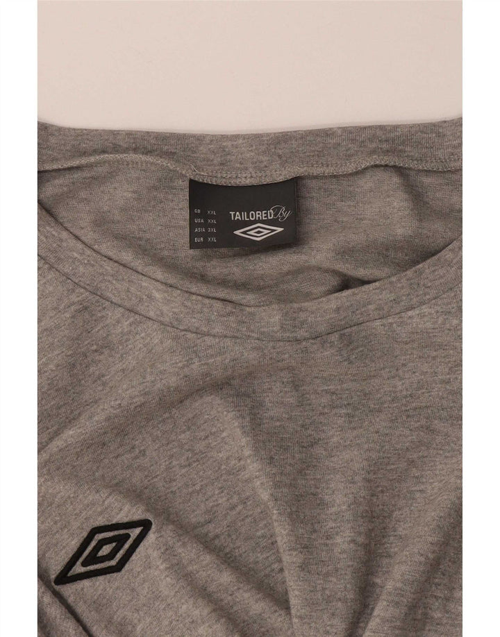 Umbro T-Shirt Homme Haut 2XL Gris