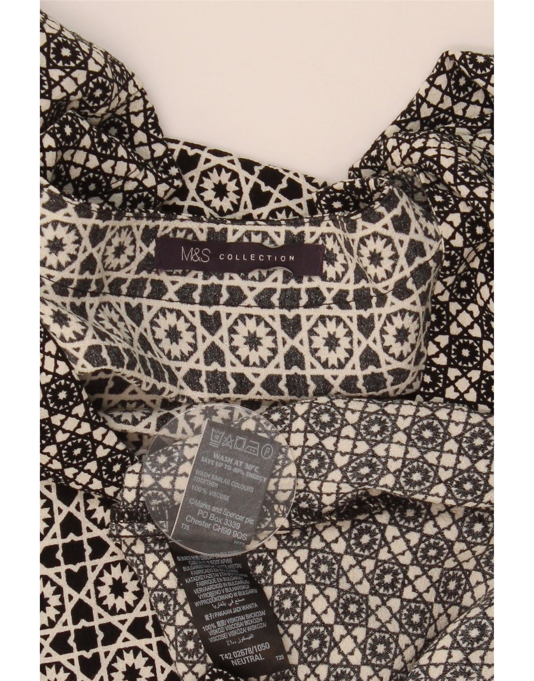 MARKS & SPENCER Robe droite pour femme UK 44 Grande viscose géométrique noire