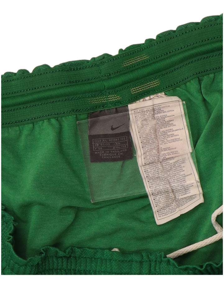 Nike Short de sport pour homme XL en polyester à chevrons vert