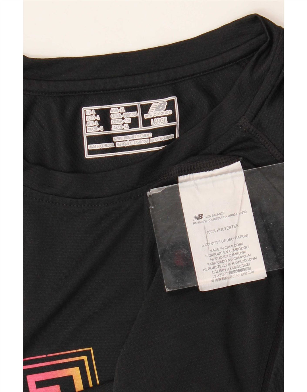 New Balance T-shirt graphique pour hommes Grand noir Polyester