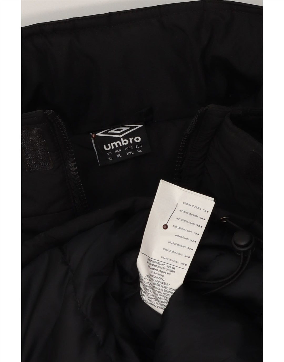 Umbro Veste matelassée graphique pour hommes UK 42 XL Noir Polyester