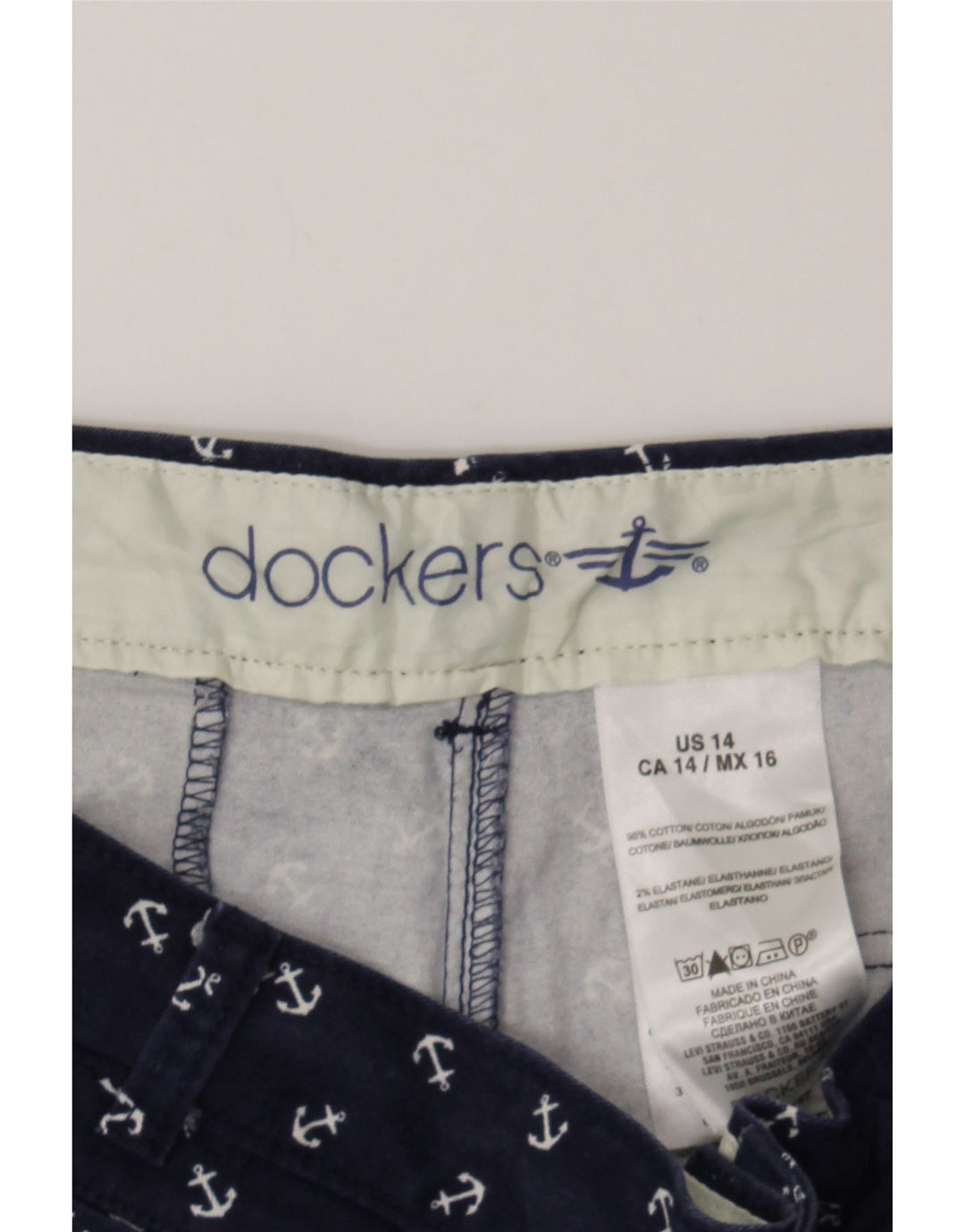 DOCKERS Womens Abstract Pattern Casual Shorts US 14 XL W36 Navy Blue Vintage Dockers and Second-Hand Dockers from Messina Hembry 