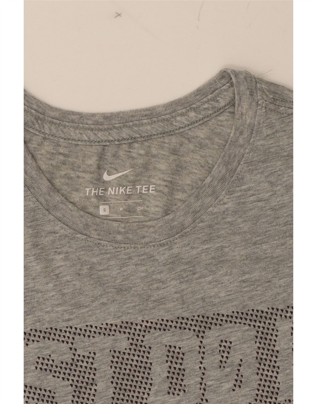 NIKE Mens Graphic T-Shirt Top Small Grey Polyester Vintage Nike and Second-Hand Nike from Messina Hembry 