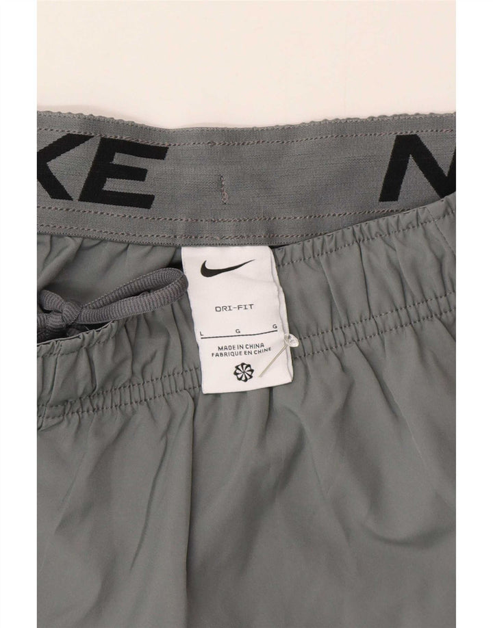 Short de sport Nike Dri Fit pour hommes, grand, gris, polyester