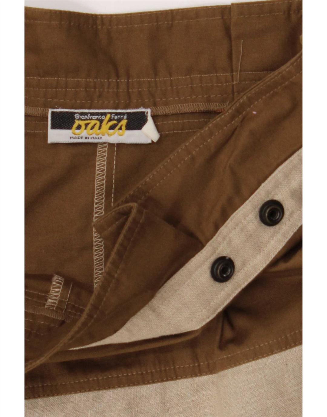 Gianfranco Ferre Short décontracté pour femme W28 Beige moyen Colourblock