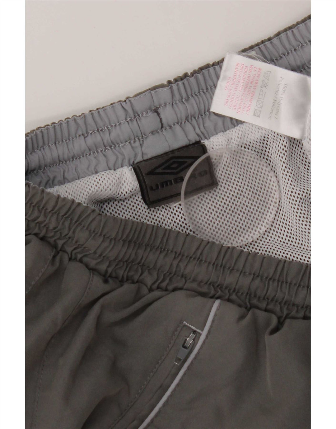 Umbro Short de Sport Homme Large Gris Polyester