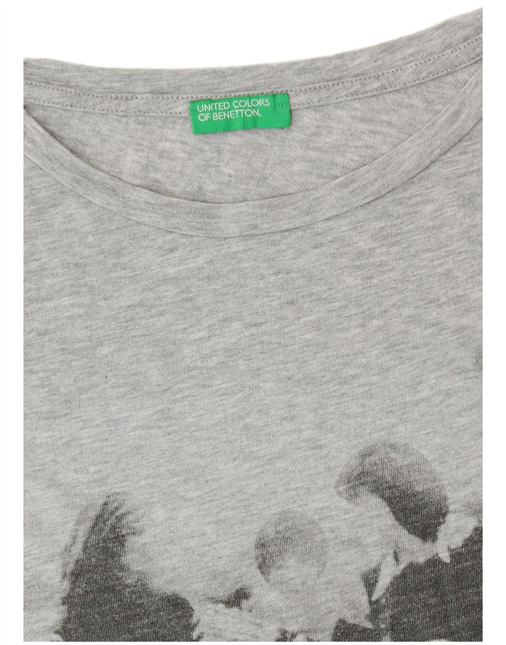 UNITED COLORS OF BENETTON T-shirt graphique pour femme UK 14 Gris moyen